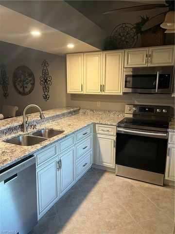 13094 Cross Creek CT # 113, Fort Myers, FL 33912