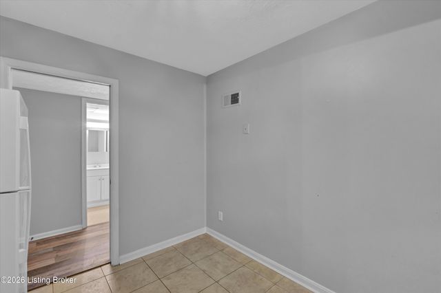 287 El Conquistador Pl, Louisville, KY 40220