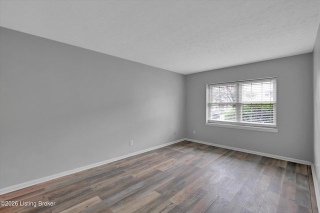 287 El Conquistador Pl, Louisville, KY 40220