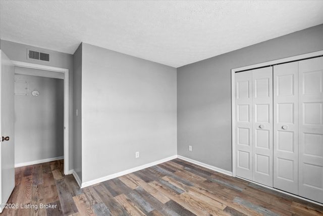 287 El Conquistador Pl, Louisville, KY 40220