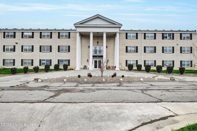 287 El Conquistador Pl, Louisville, KY 40220