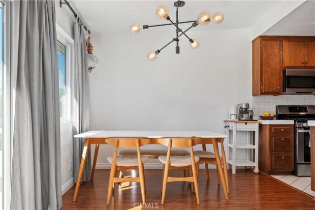 14005 Milbank Street 7, Sherman Oaks, CA 91423