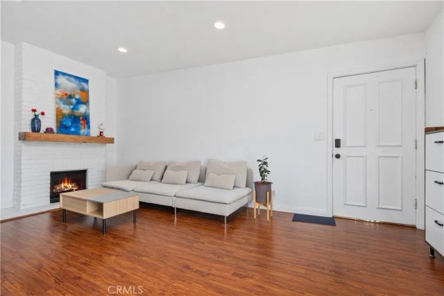 14005 Milbank Street 7, Sherman Oaks, CA 91423