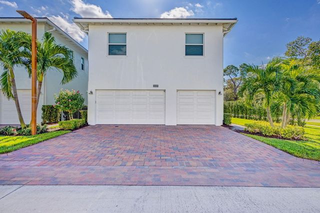 13325 Machiavelli Way, Palm Beach Gardens, FL 33418