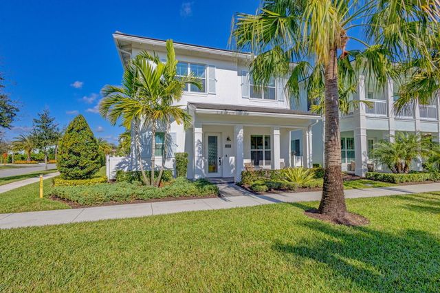 13325 Machiavelli Way, Palm Beach Gardens, FL 33418