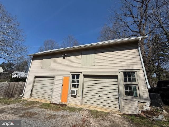 105 LINDEN AVE, Mercersburg, PA 17236