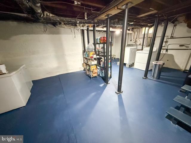 105 LINDEN AVE, Mercersburg, PA 17236