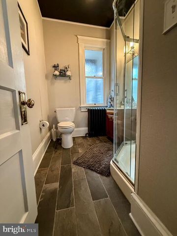 105 LINDEN AVE, Mercersburg, PA 17236