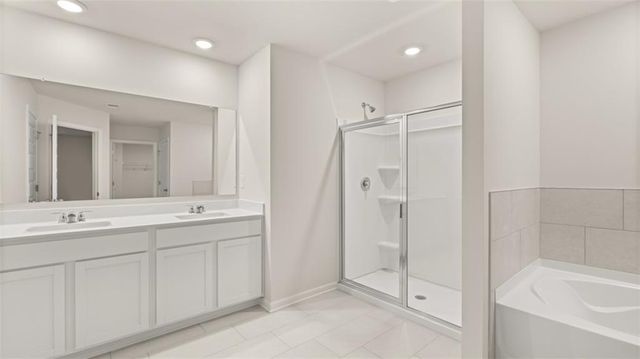 455 Silver Moon Drive, Loganville, GA 30052