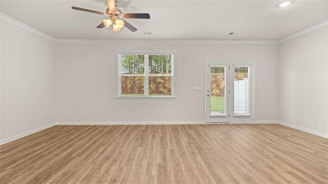455 Silver Moon Drive, Loganville, GA 30052