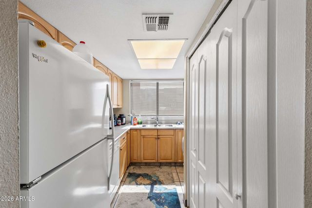 2165 E UNIVERSITY Drive 181, Mesa, AZ 85213