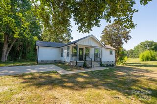 116 Hornets Nest Court, Bessemer City, NC 28016