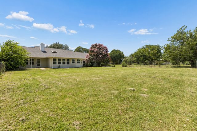3128 Darby Lane, Denton, TX 76207