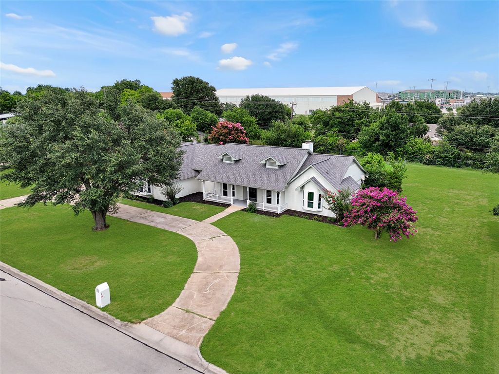 3128 Darby Lane, Denton, TX 76207