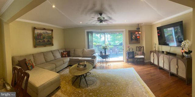 3 SUGAR TREE PL, Cockeysville, MD 21030