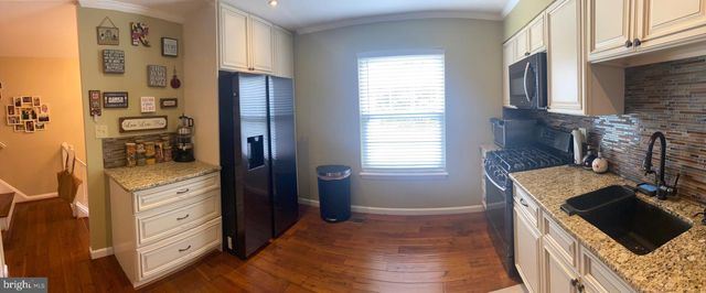 3 SUGAR TREE PL, Cockeysville, MD 21030