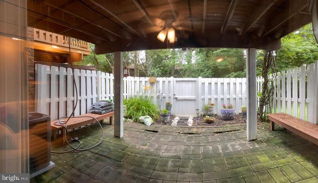 3 SUGAR TREE PL, Cockeysville, MD 21030