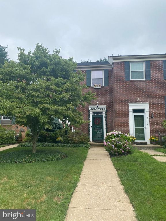 3 SUGAR TREE PL, Cockeysville, MD 21030