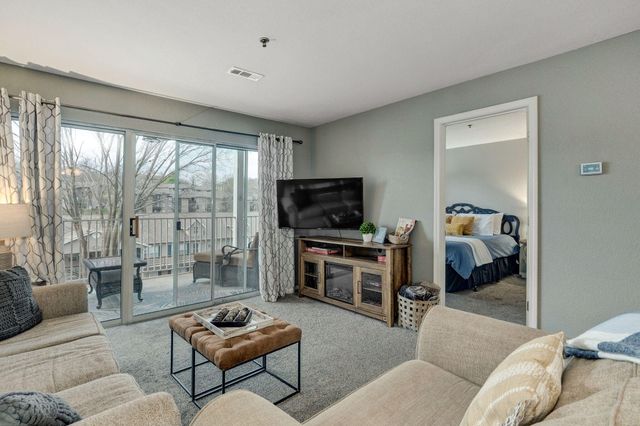 32 Golfshores Drive Apt 3, Branson, MO 65616