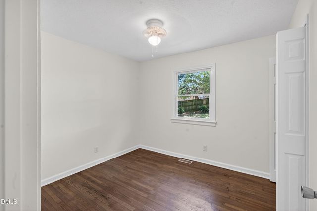 904 Seabrook Road, Raleigh, NC 27610