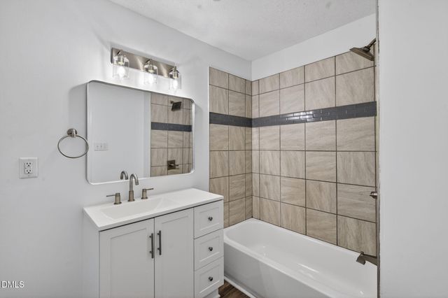 904 Seabrook Road, Raleigh, NC 27610