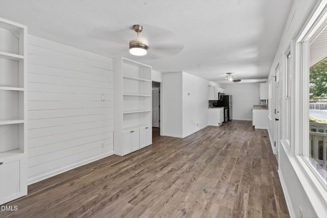 904 Seabrook Road, Raleigh, NC 27610