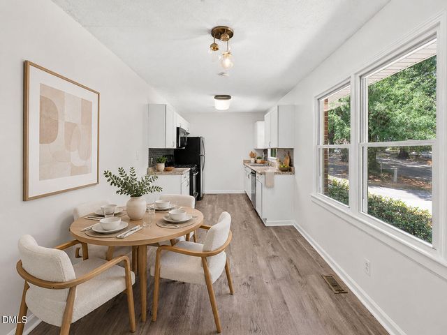 904 Seabrook Road, Raleigh, NC 27610