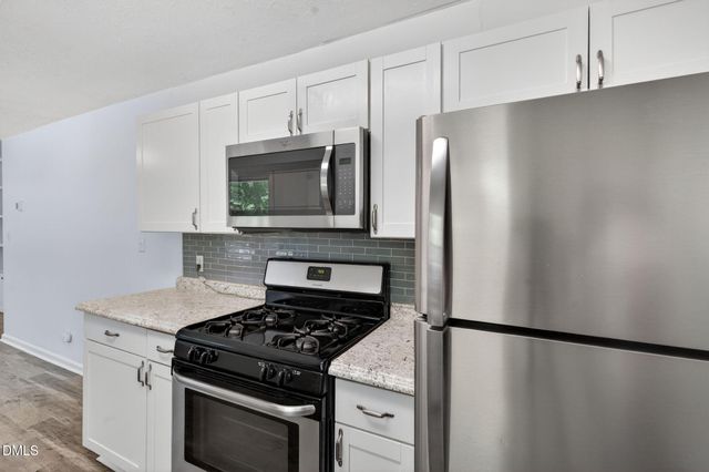 904 Seabrook Road, Raleigh, NC 27610