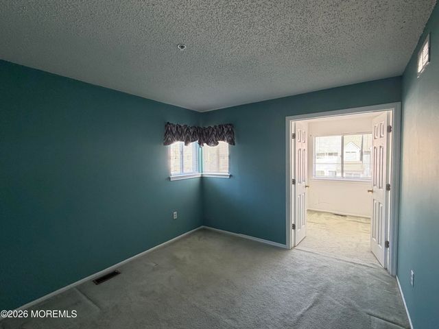 1103 Scarlet Oak Avenue, Toms River, NJ 08755