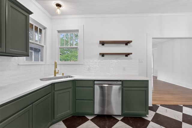 106 Washington Place S, Marshall, TX 75670