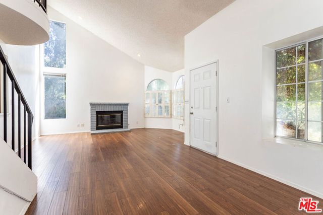 27866 Glasser Avenue, Canyon Country, CA 91351