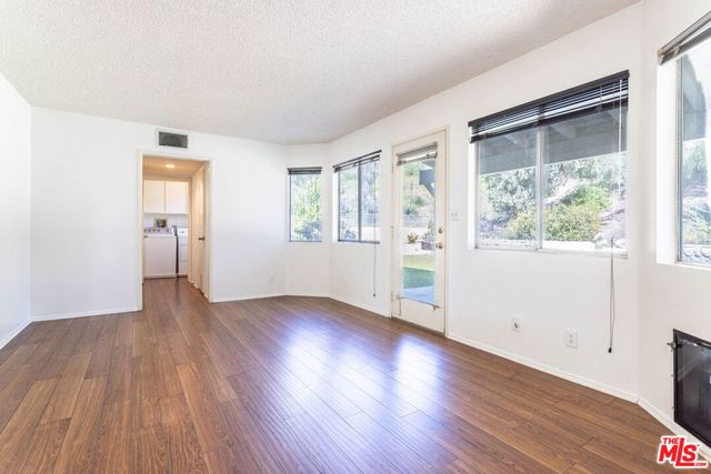 27866 Glasser Avenue, Canyon Country, CA 91351