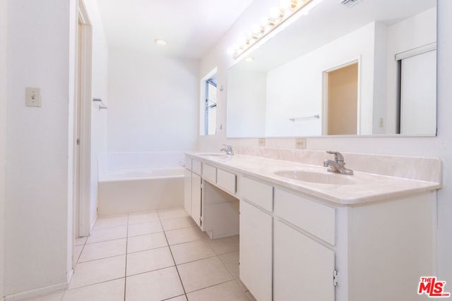 27866 Glasser Avenue, Canyon Country, CA 91351