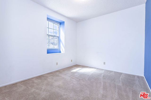 27866 Glasser Avenue, Canyon Country, CA 91351