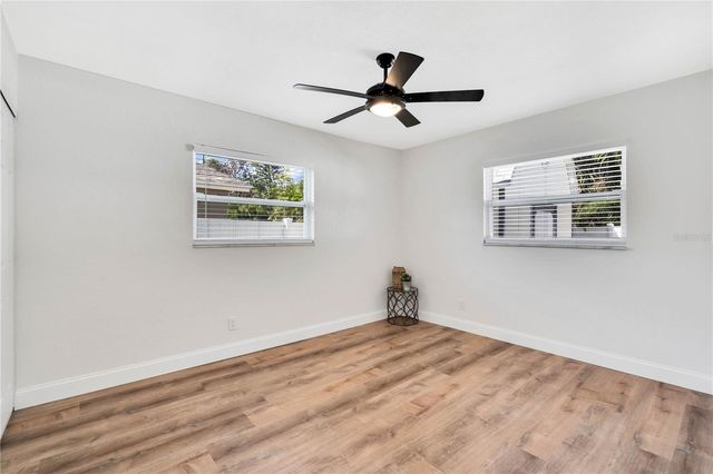 1825 SHORE ACRES BLVD NE, St Petersburg, FL 33703