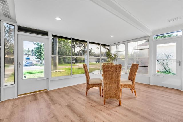 1825 SHORE ACRES BLVD NE, St Petersburg, FL 33703