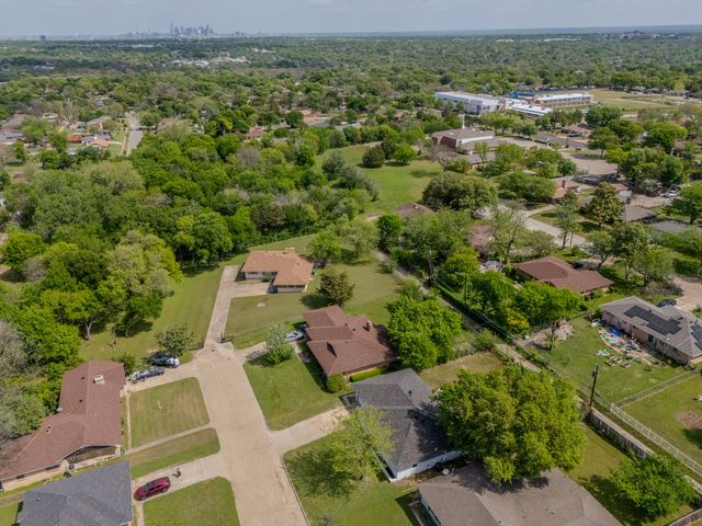 5916 Sumatra Drive, Dallas, TX 75241