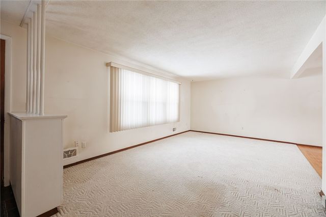 21 Butcher Road, Parma, NY 14468