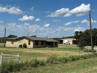 6551 Crooked Creek Road, Bowie, TX 76230