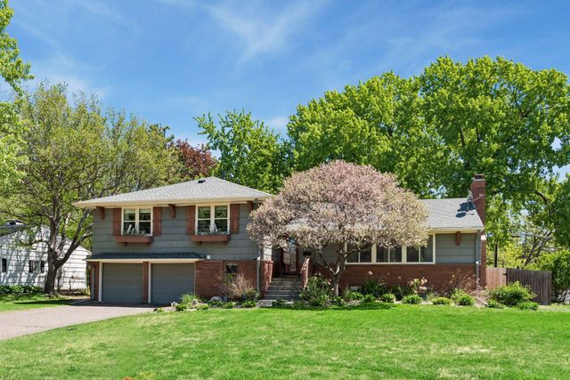 6717 Southdale Road, Edina, MN 55435