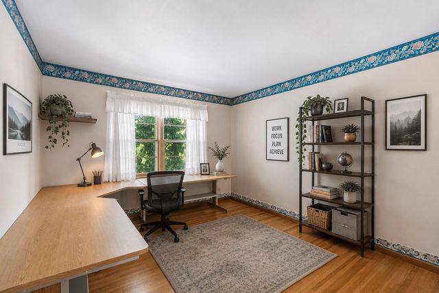 6717 Southdale Road, Edina, MN 55435