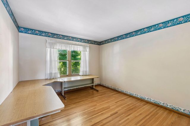 6717 Southdale Road, Edina, MN 55435