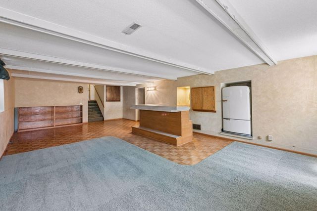 6717 Southdale Road, Edina, MN 55435
