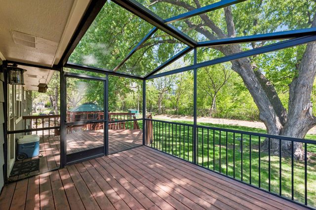 6717 Southdale Road, Edina, MN 55435