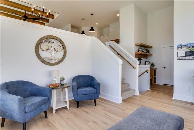 5865 N St. Paul Ct., Wichita, KS 67204