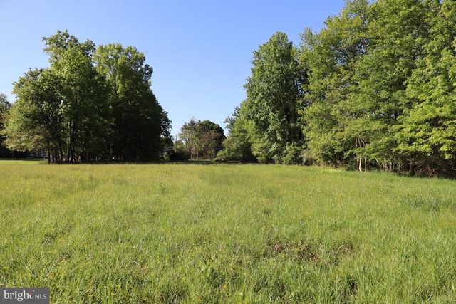 1583 CHESTNUT RIDGE RD, Upper Black Eddy, PA 18972