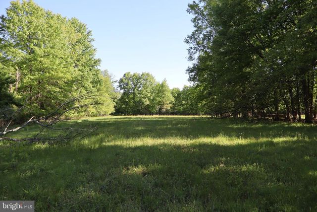 1583 CHESTNUT RIDGE RD, Upper Black Eddy, PA 18972