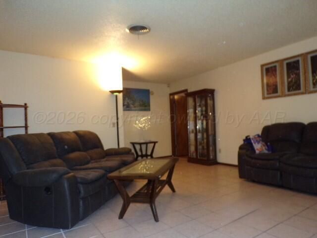 1620 BLUEBELL Street, Amarillo, TX 79107