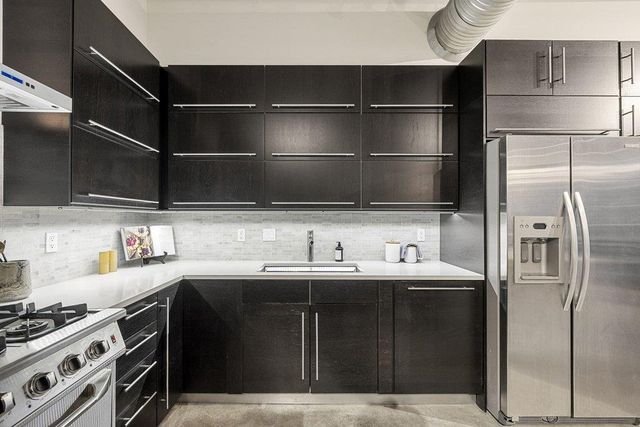 800 W 5th ST 703, Austin, TX 78703