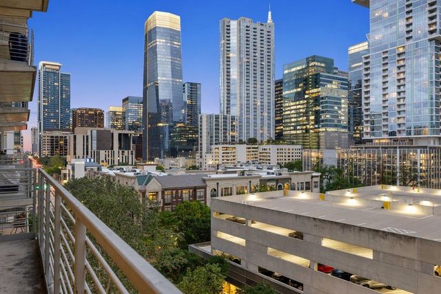 800 W 5th ST 703, Austin, TX 78703